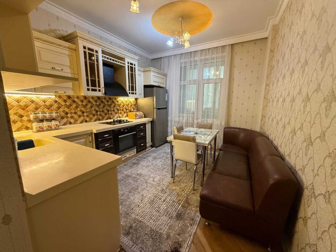 3-otaqlı yeni tikili kirayə verilir, Gənclik m., 120 m² — Mənzil, Bakı (2)