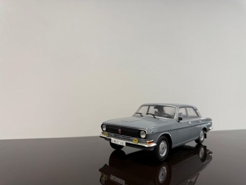 QAZ 24-10 1/24 Hacette olduğu üçün dəyərindən aşağı qoyulub