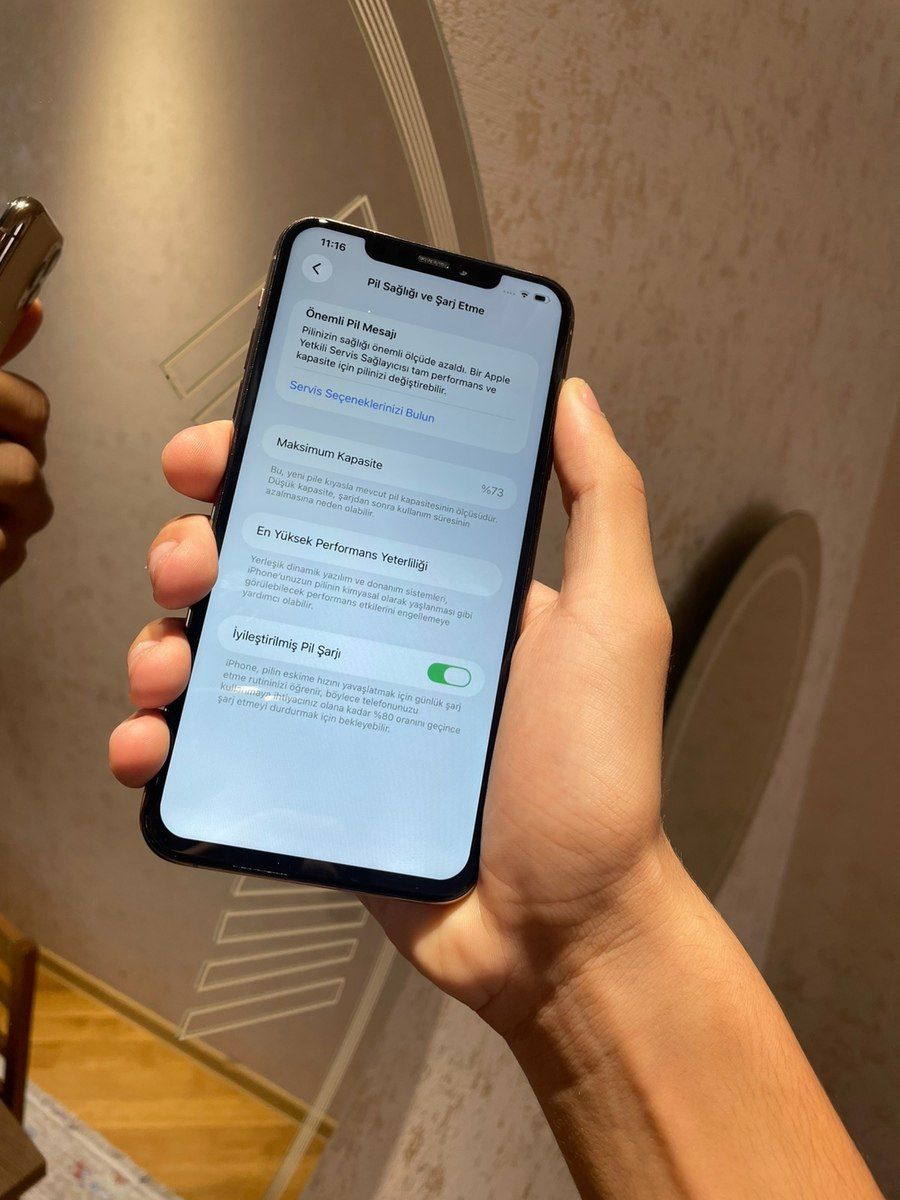 Apple iPhone 11 Pro Max Gold 256GB/4GB — Smartfonlar, Bakı (5)