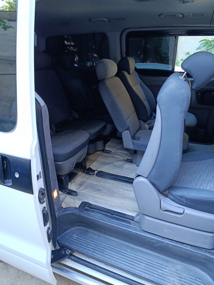 Hyundai H-1, 2011 il — Avtomobillər, Bakı (6)