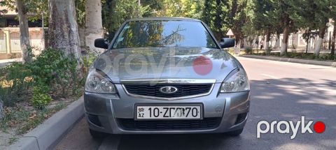VAZ (Lada) Priora: 1.6 l 2007 il 150000 km Sedan
