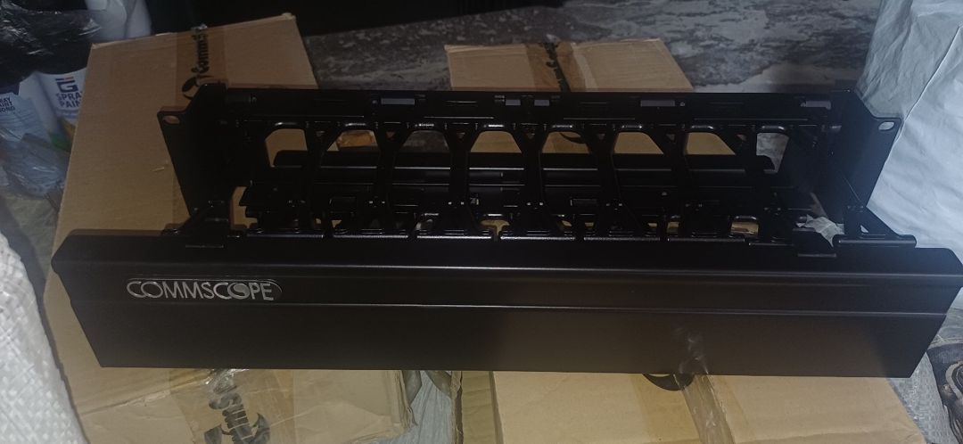 Patch panel üçün kabel kanal 1u 2u 24 portlu rj 45 — Şəbəkə və server avadanlığı, Bakı