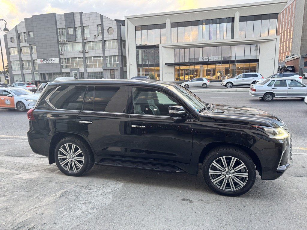 Lexus LX 450d, 4.5 L, 2017 il, 148 000 km — Avtomobillər, Bakı (5)