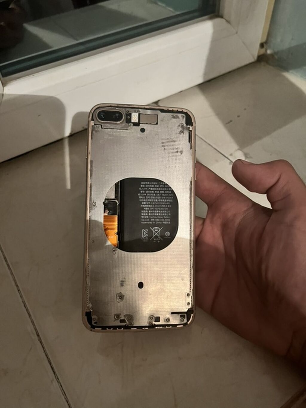 IPhone 8 Plus, Rose Gold, Qırıq — Apple iPhone, Xırdalan (2)
