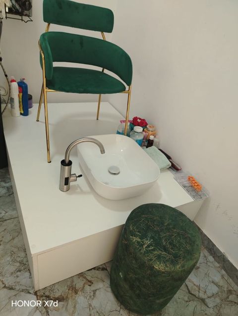 Pedikür dəsti 200 Azn. Ünvan Xırdalan. Nərgiz 1611 — Digah