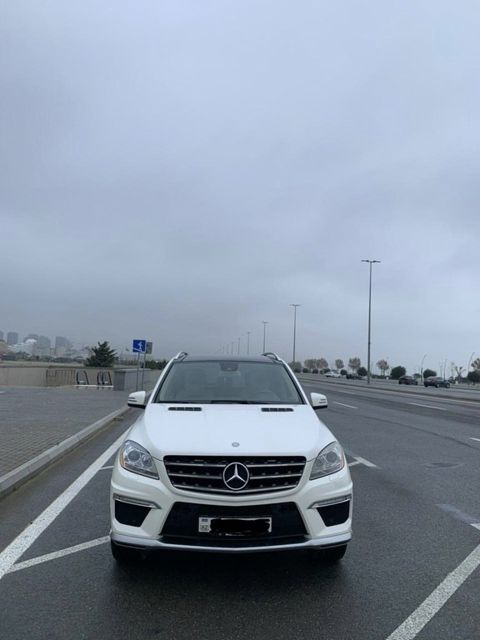 Mercedes ML 500 4MATIC, 4.7 L, 2012 il, 225 700 km — Bakı