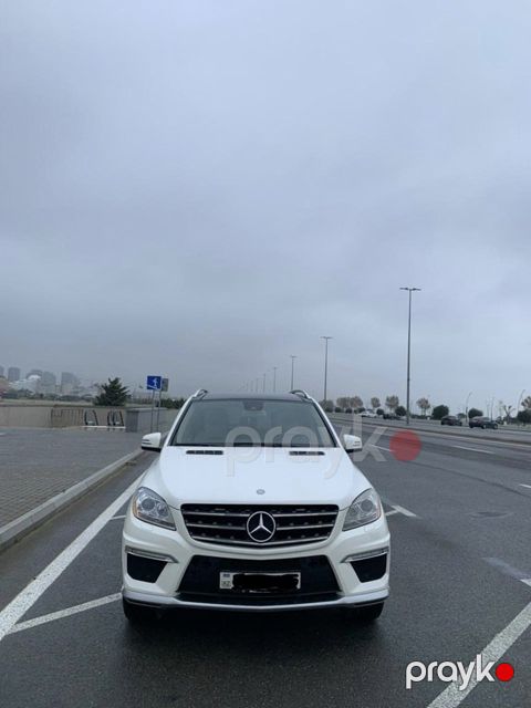 Mercedes ML 500 4MATIC, 4.7 L, 2012 il, 225 700 km
