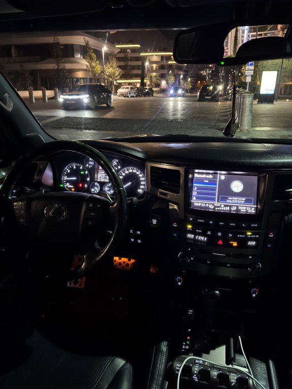 Lexus LX 570, 5.7 L, 2014 il, 220 000 km — Avtomobillər, Bakı (8)