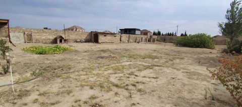 13 sot torpaq sahəsi, Seabreeze — Bakı