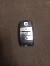 Universal auto KİA, İşlənmiş — Авто