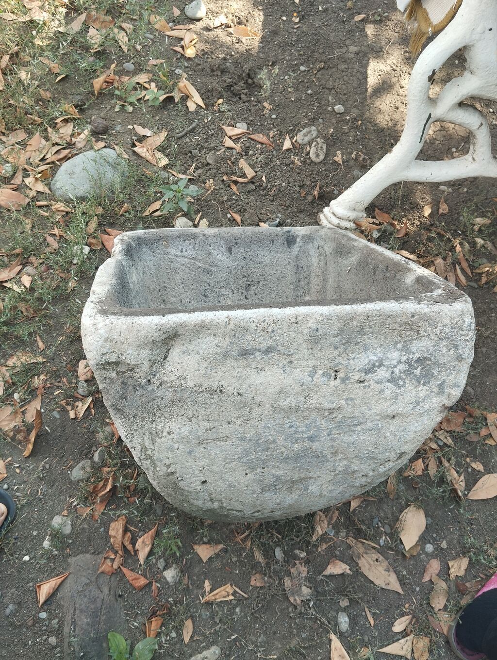 Beton dekorativ çiçək qabı / vanna tipli planter 1970 ci ilin daşı — Mallar, Bakı (2)