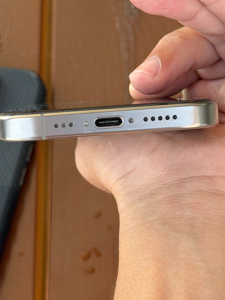 Apple iPhone 16 Pro Natural Titanium 128GB/8GB — Smartfonlar, Bakı (5)