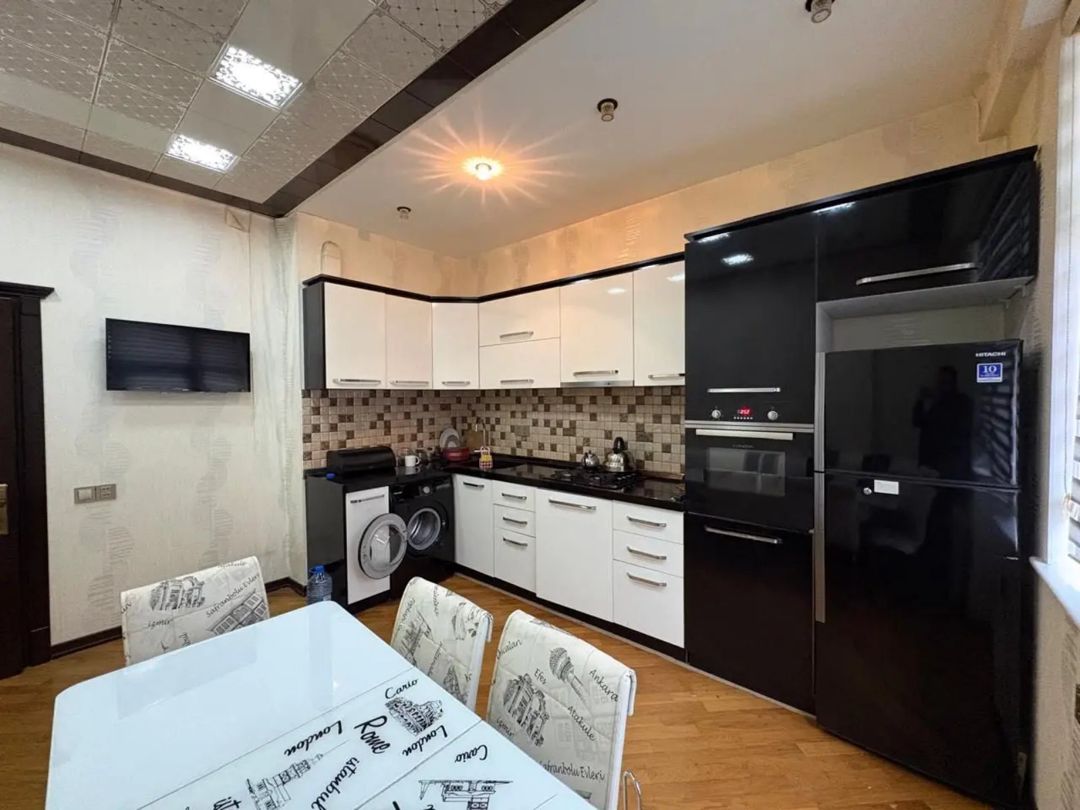3-otaqlı yeni tikili kirayə verilir, Xətai r., 90 m² — Mənzil, Bakı (8)