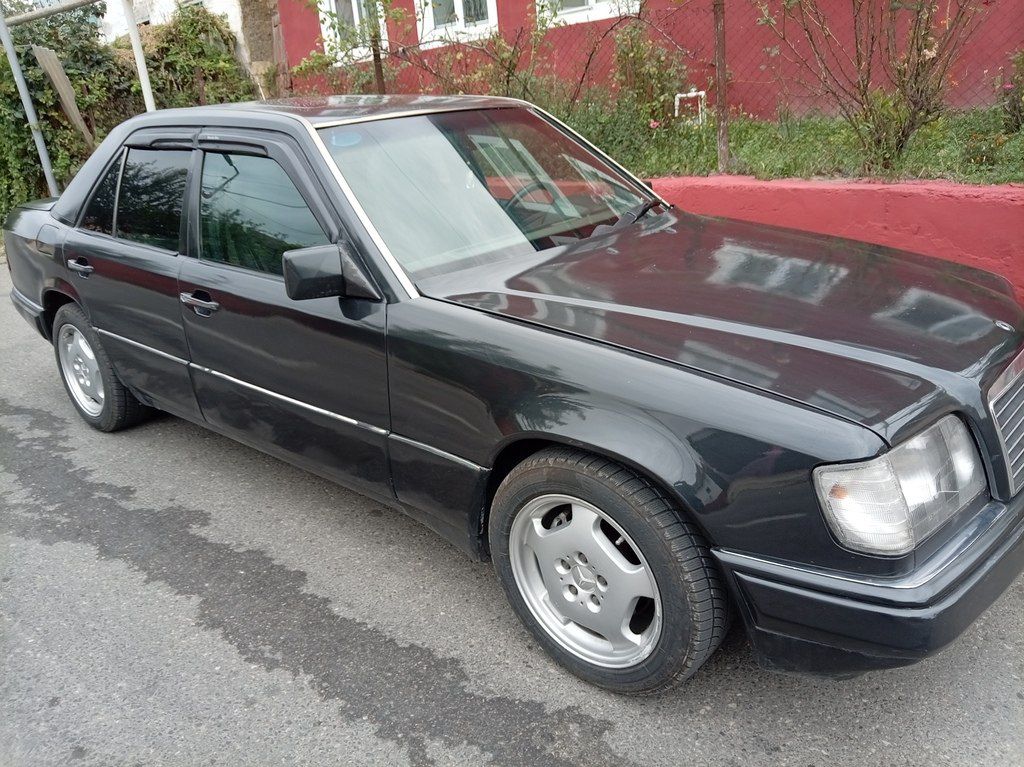 Mercedes 230 E, 2.3 L, 1992 il, 100 102 km — Avtomobillər, Qusar (3)