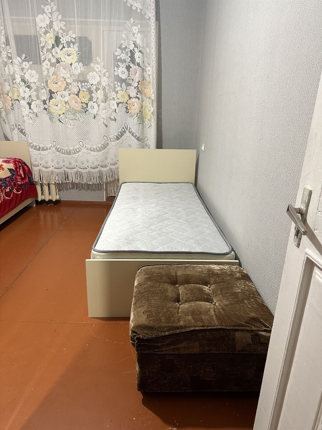 Qızlar və tələbə xanımlar üçün universitetlər 18 saylı peşə liseyi — Daşınmaz əmlak, Bakı (5)