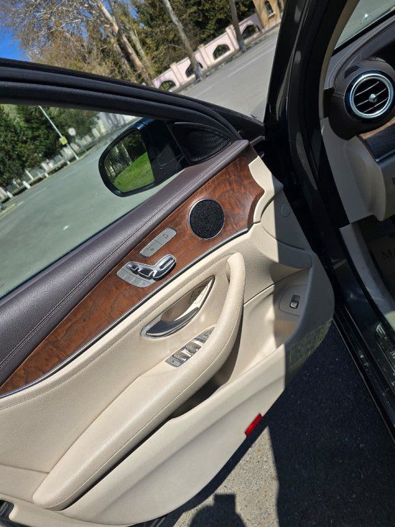 Mercedes E 220 d, 2.0 L, 2017 il, 152 000 km — Avtomobillər, Mingəçevir (8)