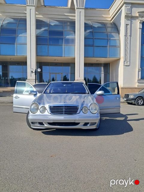 Mercedes E 280, 2.8 L, 2001 il, 414 883 km