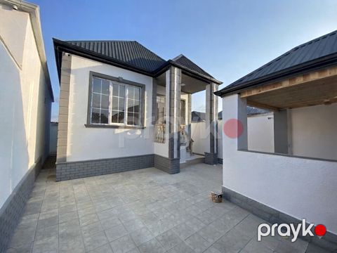 Privat həyətli, müasir üslubda tikilmiş 1 mərtəbəli fərdi yaşayış evi