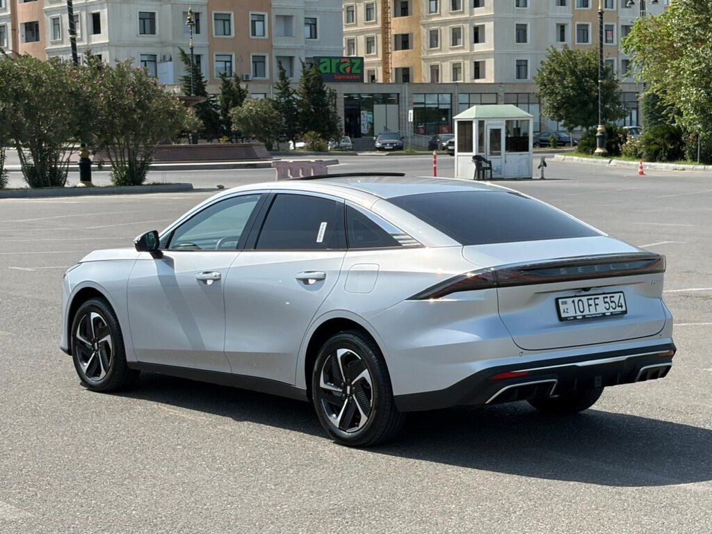 Geely Galaxy L6, 1.5 L, 8.5 kWh, 2025 il, 31 000 km — Avtomobillər, Xırdalan (6)