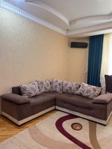 Kunc Divan 200 azn satilir‼ acilmir baza yoxdur unvan neftciler — Goods
