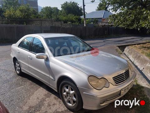 Mercedes C 200, 2.0 L, 2000 il, 370 000 km
