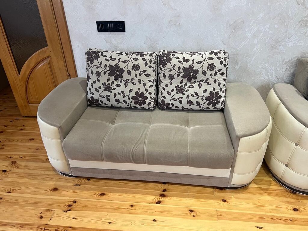 İşlənmiş, Divan, Divan, Bazasız, Açılan — Mebel, Bakı (2)