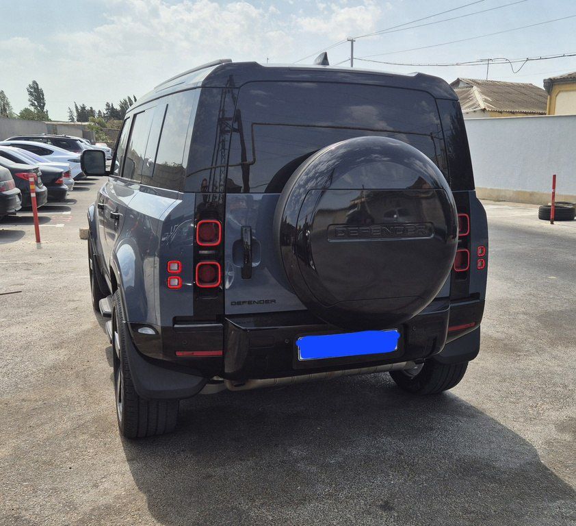 Land Rover Defender, 2.0 L, 2021 il, 110 000 km — Avtomobillər, Bakı (4)