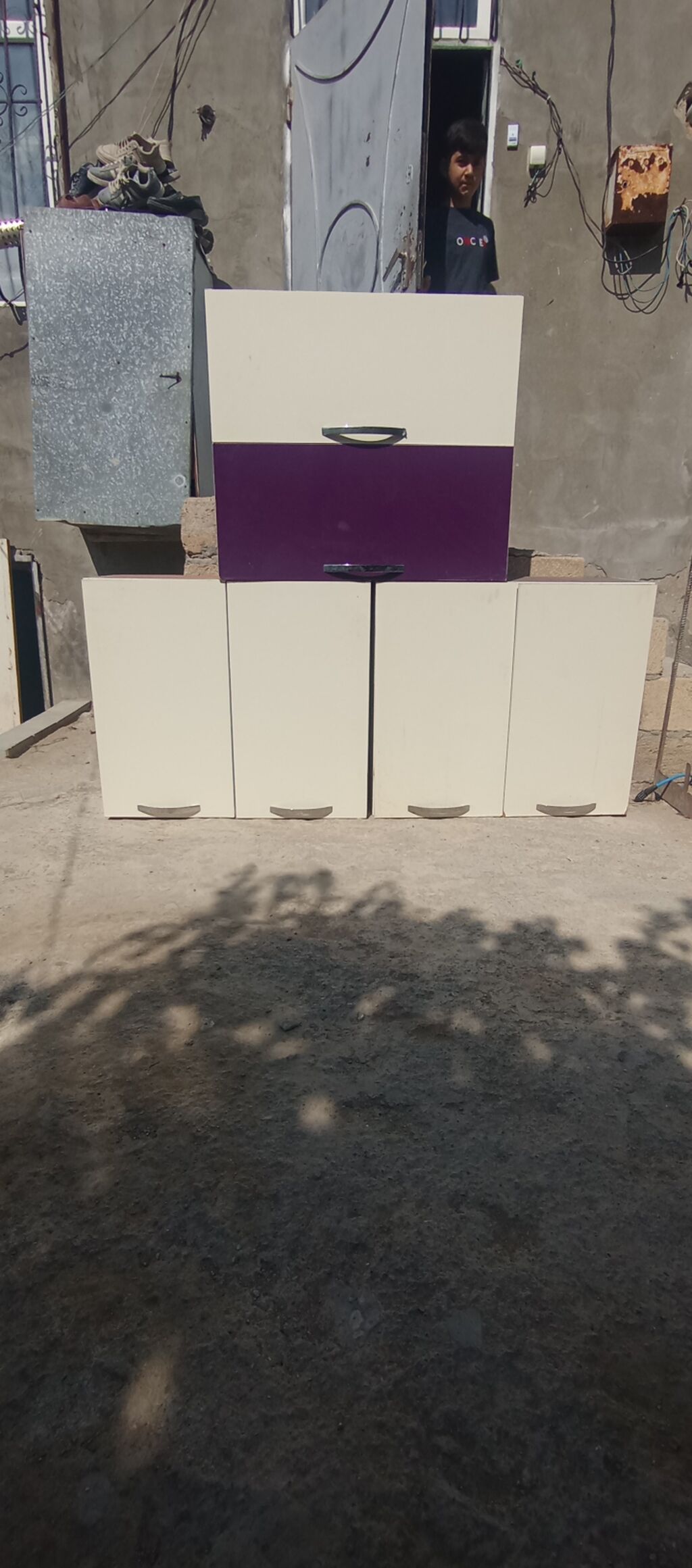 Kuxna şkafları qiymət 60 AZN — Mallar, Ceyranbatan (2)