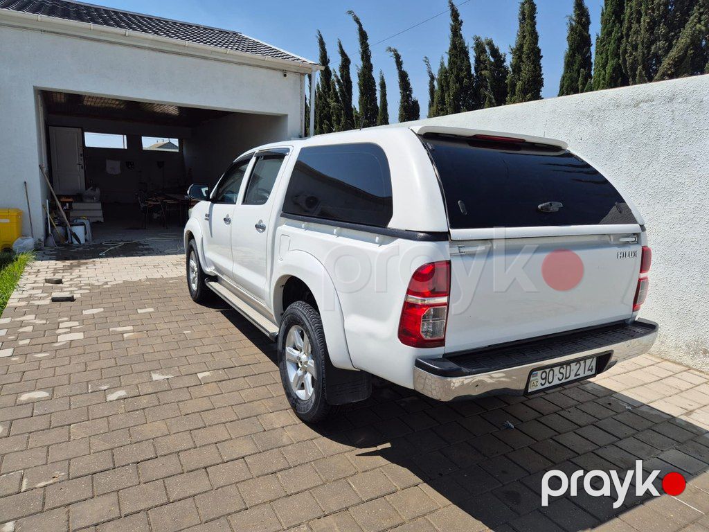 Toyota Hilux, 2.7 L, 2013 il, 101 000 km — Avtomobillər, Bakı (4)