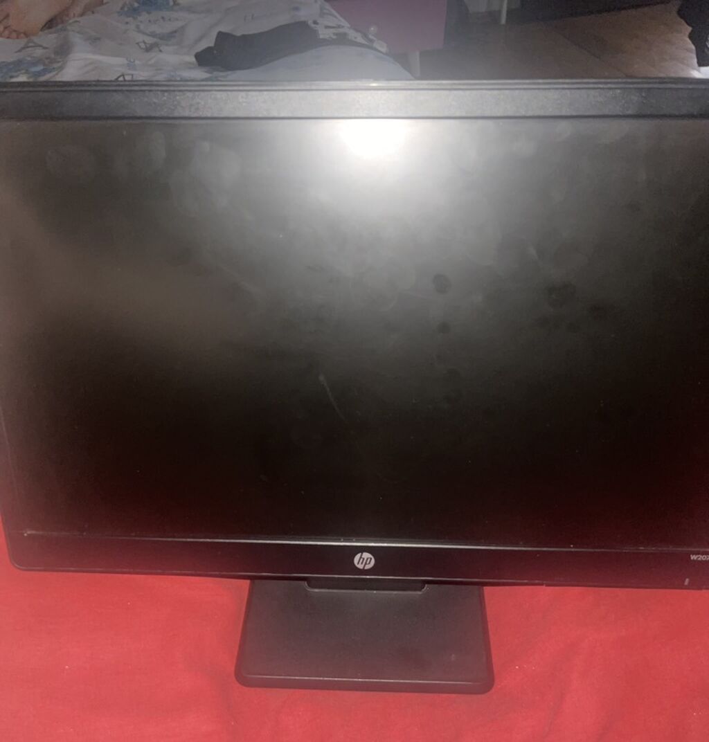 Salam HP monitordu w2072k 60 hz Ekran sureti var idealdir cox ela — Elektronika, Masazır (3)