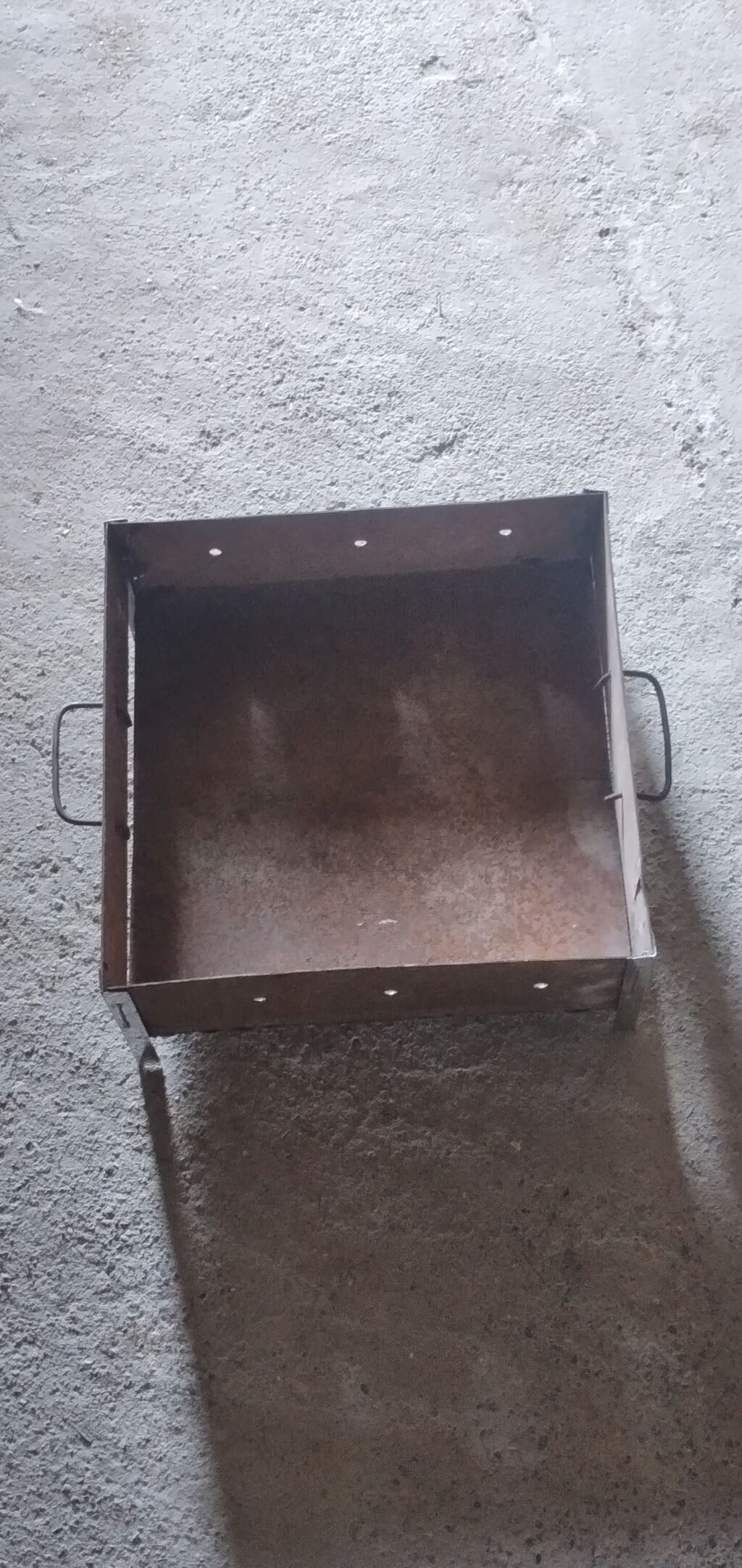 Daşına bilən metal manqal - Material: qalın polad təbəqədən — Mallar, Digah (2)