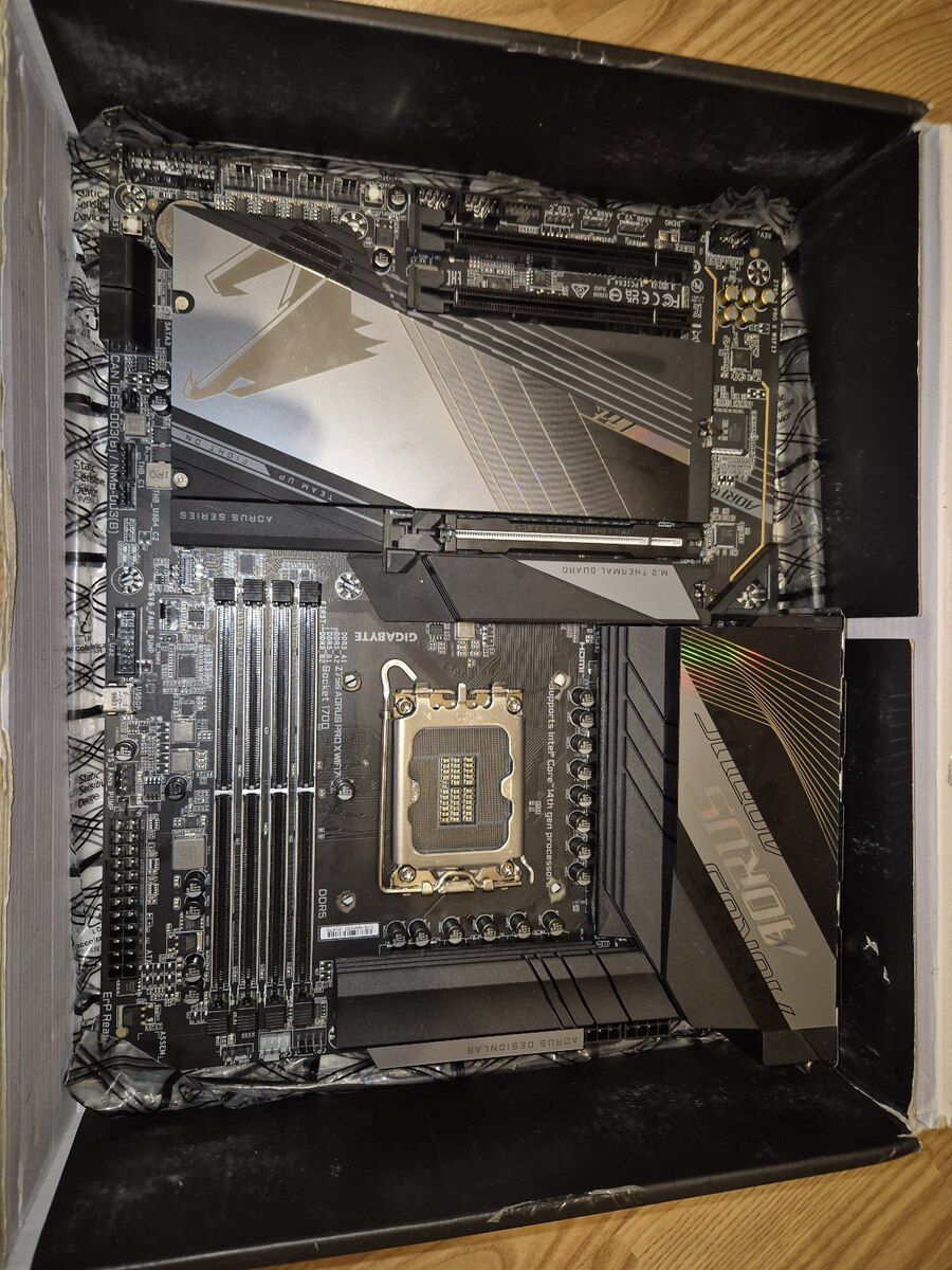 Aorus z790 ana platası — Elektronika, Bakı (6)