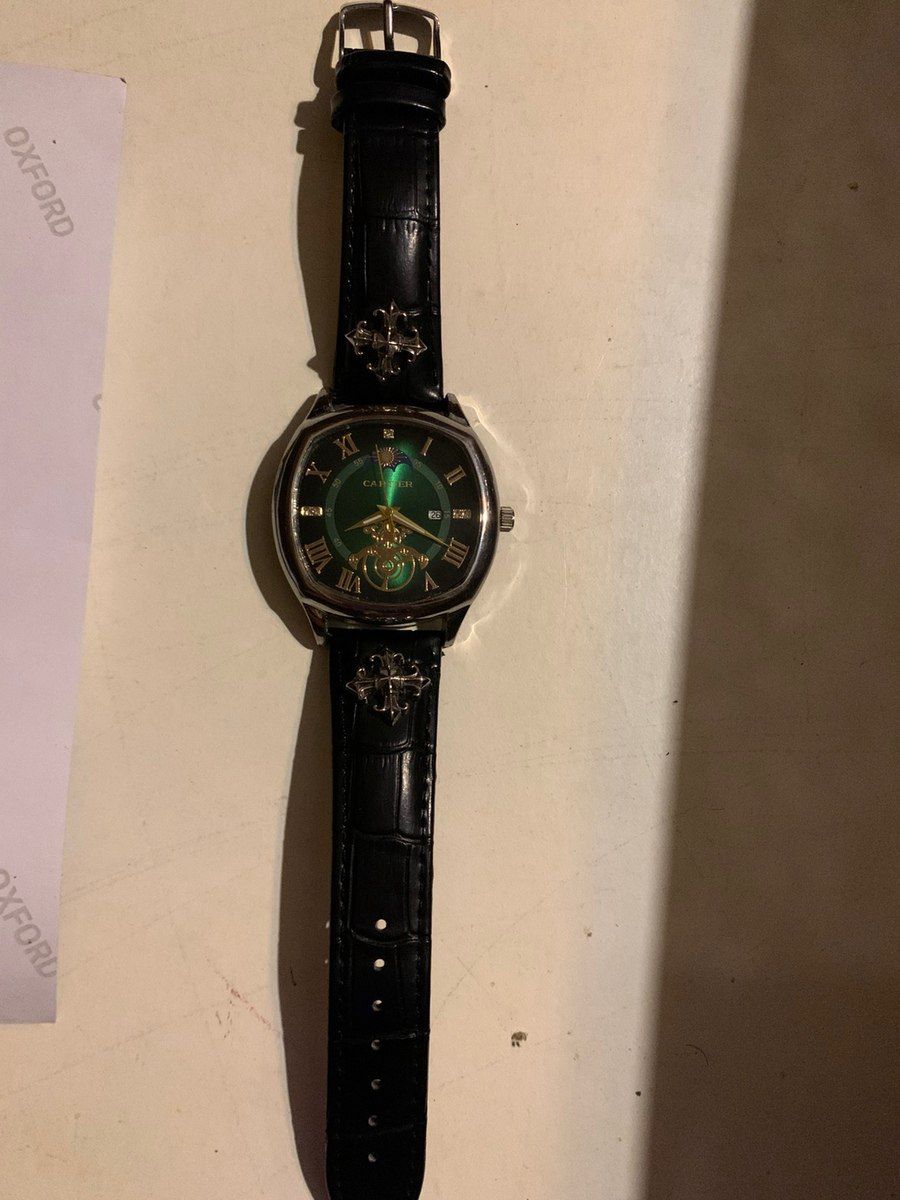 Cartier qol saatı — Şəxsi əşyalar, Bakı (2)