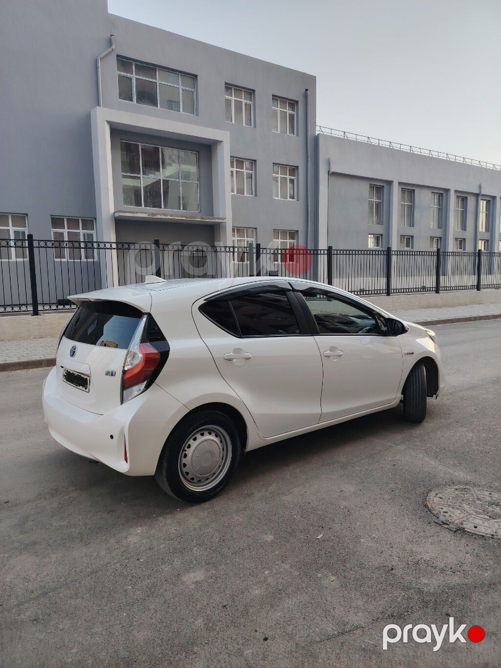 Toyota Aqua: 1.5 l Hetçbek — Avto, Bakı (3)