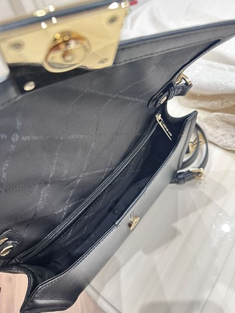 Çiyin çantası, Michael Kors, İşlənmiş — Bakı