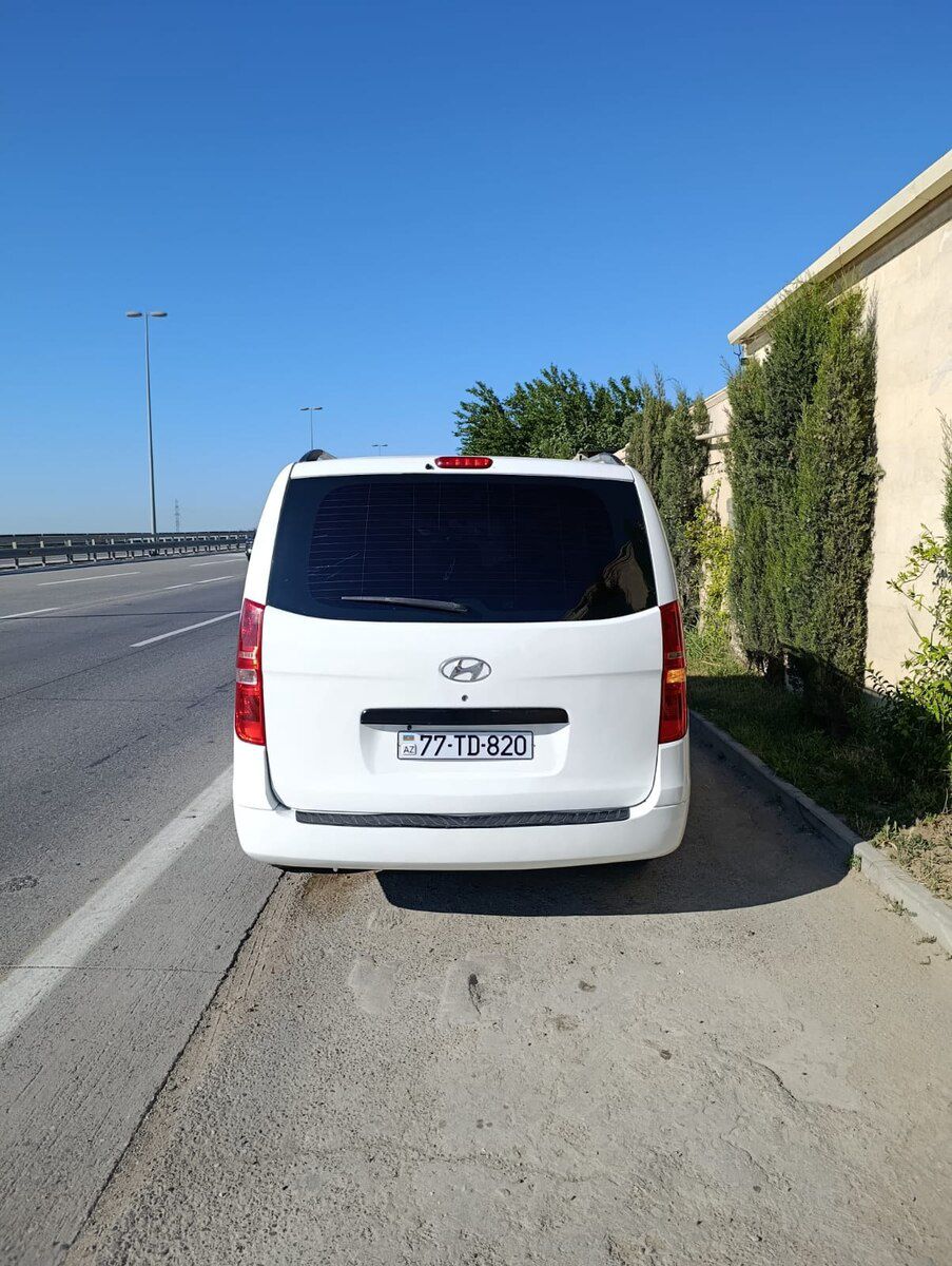 Hyundai H-1, 2011 il — Avtomobillər, Bakı (2)