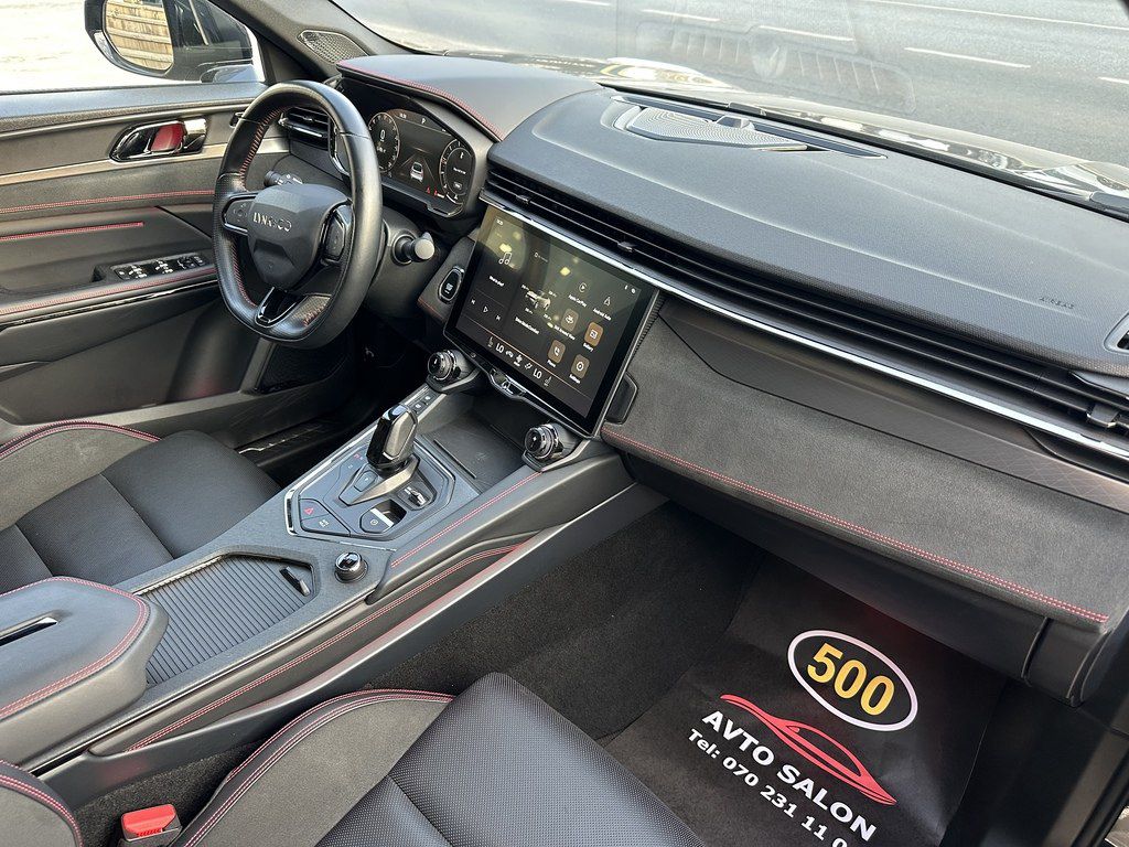 Lynk & Co 05, 2.0 L, 2024 il, 28 000 km — Avtomobillər, Bakı (7)