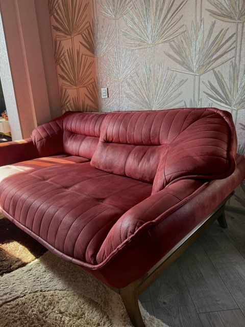 Divan və kreslo dəsti satılır – 650 AZN Çox yaxşı vəziyyətdə — Bakı
