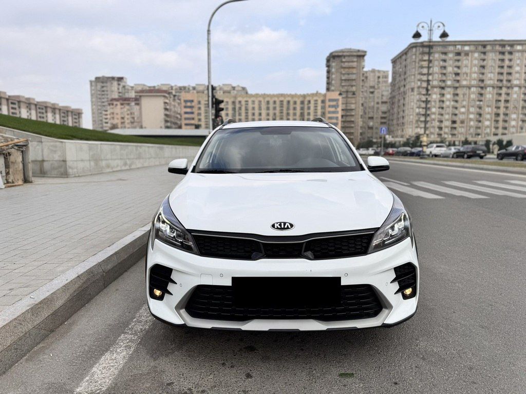 Kia Rio X-Line, 1.6 L, 2020 il, 115 000 km — Avtomobillər, Bakı