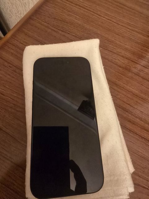 Apple iPhone 15 Black 256GB/6GB — Bakı