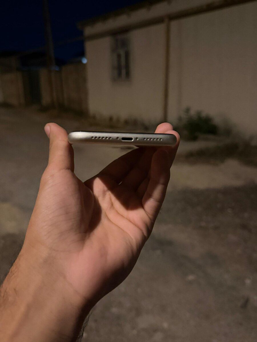 Apple iPhone 11 White 128GB/4GB — Smartfonlar, Bakı (8)