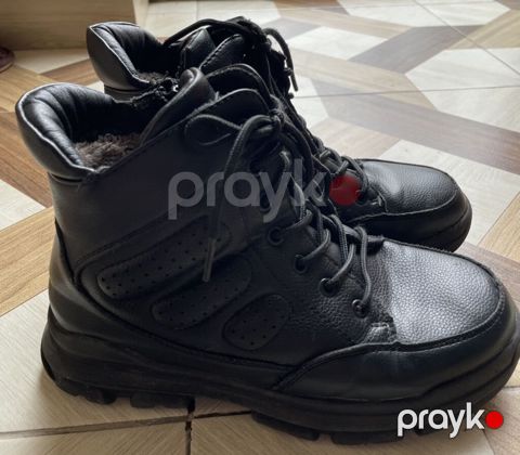 Qışlıq oğlan uşağı botları – qara rəng — Quba