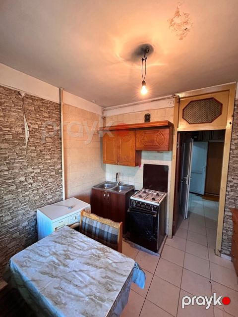 3-otaqlı mənzil kirayə verilir, 4-cü mkr., 70 m²