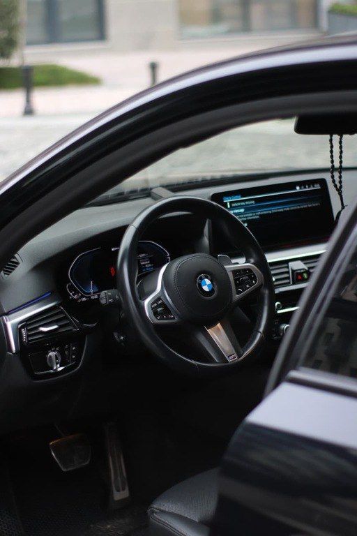 BMW 530e, 2.0 L, 12 kWh, 2021 il, 78 000 km — Avtomobillər, Bakı (12)