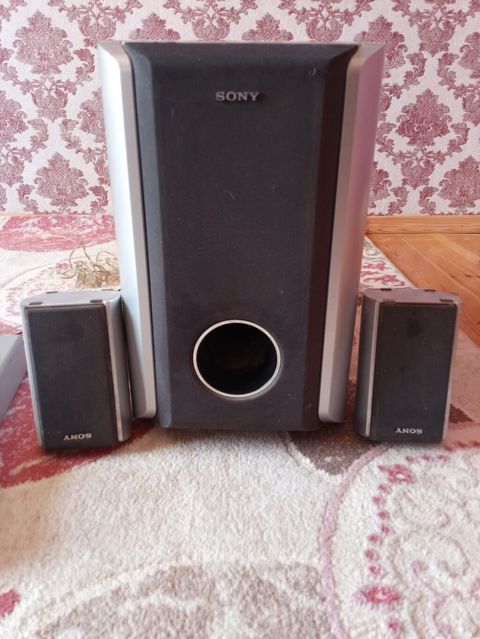 Sony ev kinoteatrı komplekti - Markası: Sony - Tərkib: subwoofer + 2 — Digah