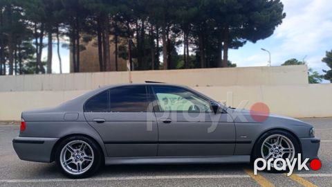 BMW 5 series: 3 l 2002 il Sedan
