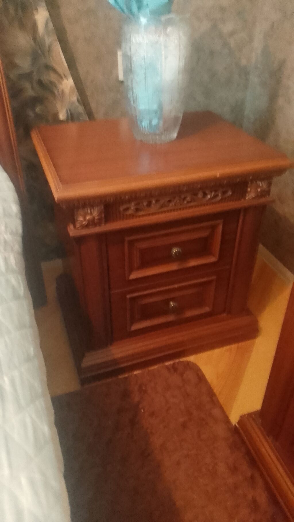 Yataq otağı mebel dəsti satılır. Dəstə klassik üslubda hazırlanmış — Mebel, Bakı (5)