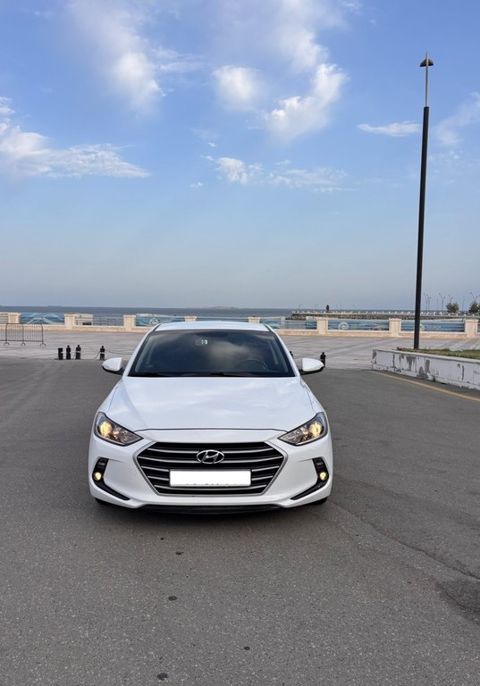 Hyundai Avante, 1.6 L, 2017 il, 165 000 km — Bakı