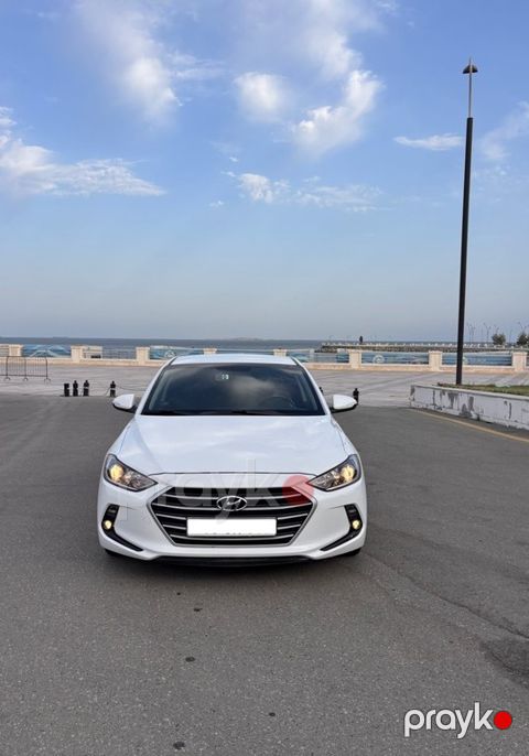 Hyundai Avante, 1.6 L, 2017 il, 165 000 km