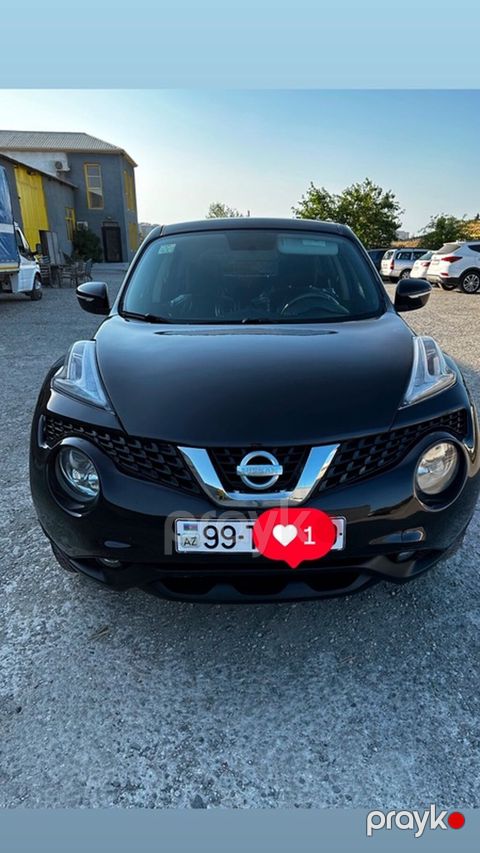 Nissan Juke, qara rəng, kompakt krossover. Xüsusiyyətlər: - Kuzov: 5